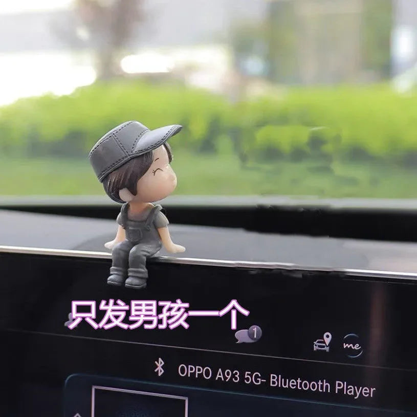 Cute Couple Car Dashboard Figurines – Resin Balloon Ornament Decoration