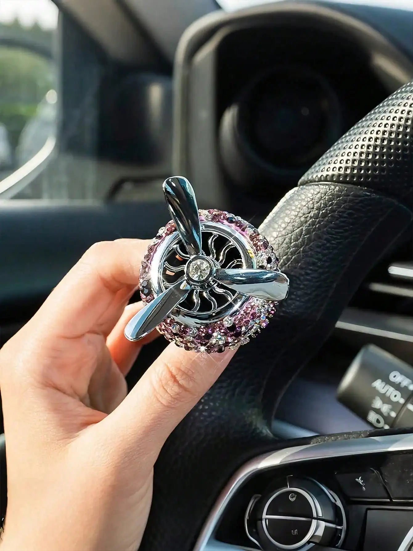Luxury Rhinestone Rotating Car Air Freshener