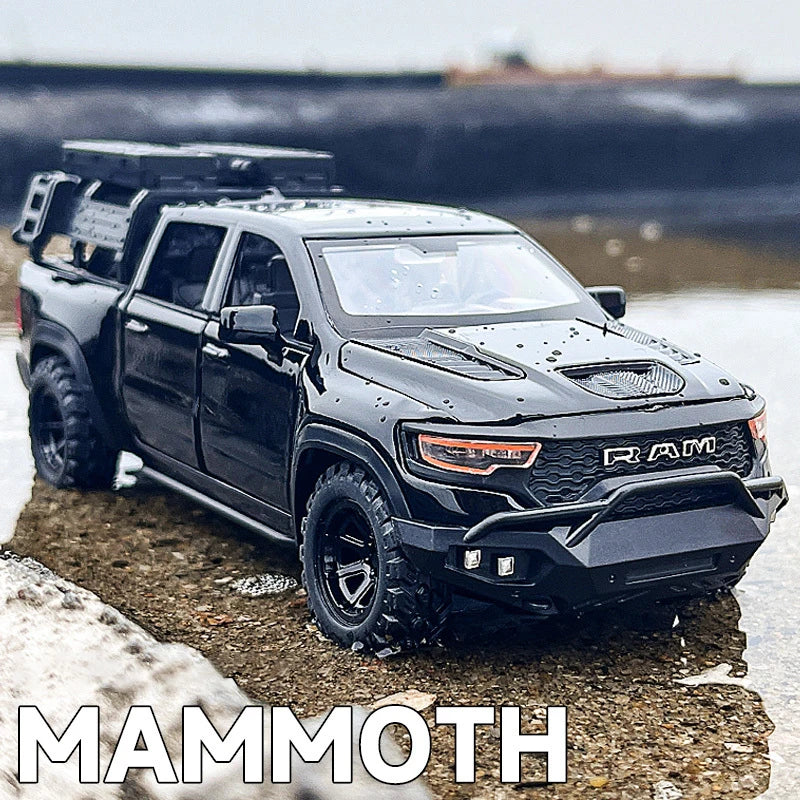 1:32 Scale Pickup Truck Alloy Diecast Model with Sound & Light Pull Back